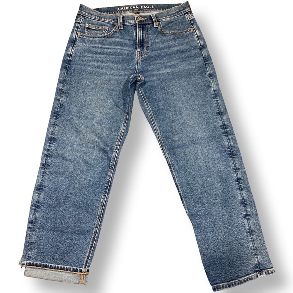 EUC - American Eagle Stretch 90’s Straight Jeans - Size 4 x-short